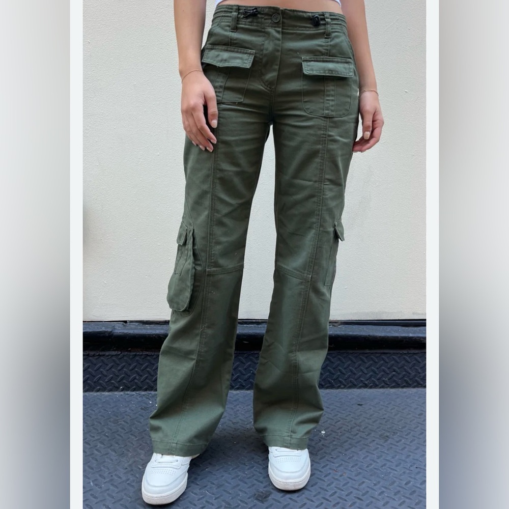 Brandy Melville Cargo Pants Army Green Adjustable Waist Low Rise Wide Leg